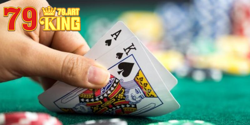 Các vòng cược cơ bản khi tham gia chơi poker cần nhớ